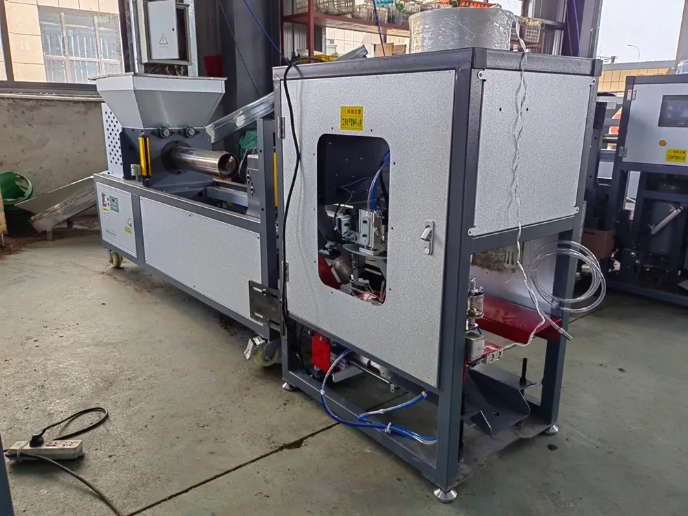BMCXH800B Automatic Mushroom Bagging - Image 2